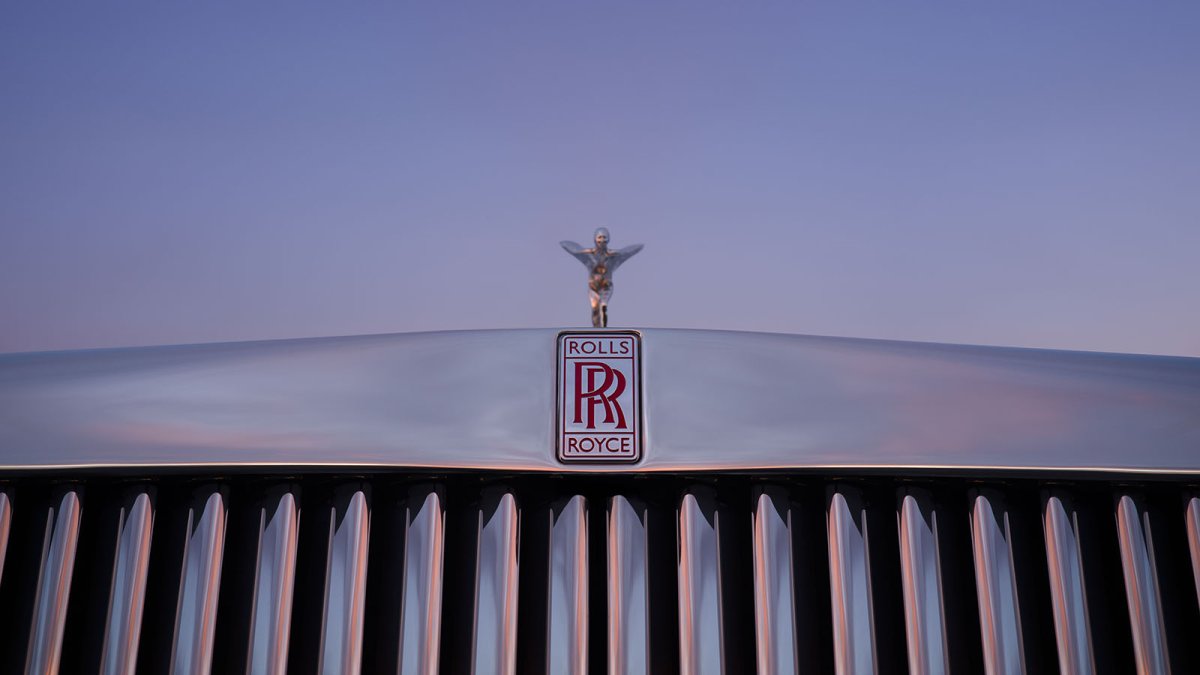 Rolls-Royce impulsa el lujo eléctrico con este yate sobre ruedas