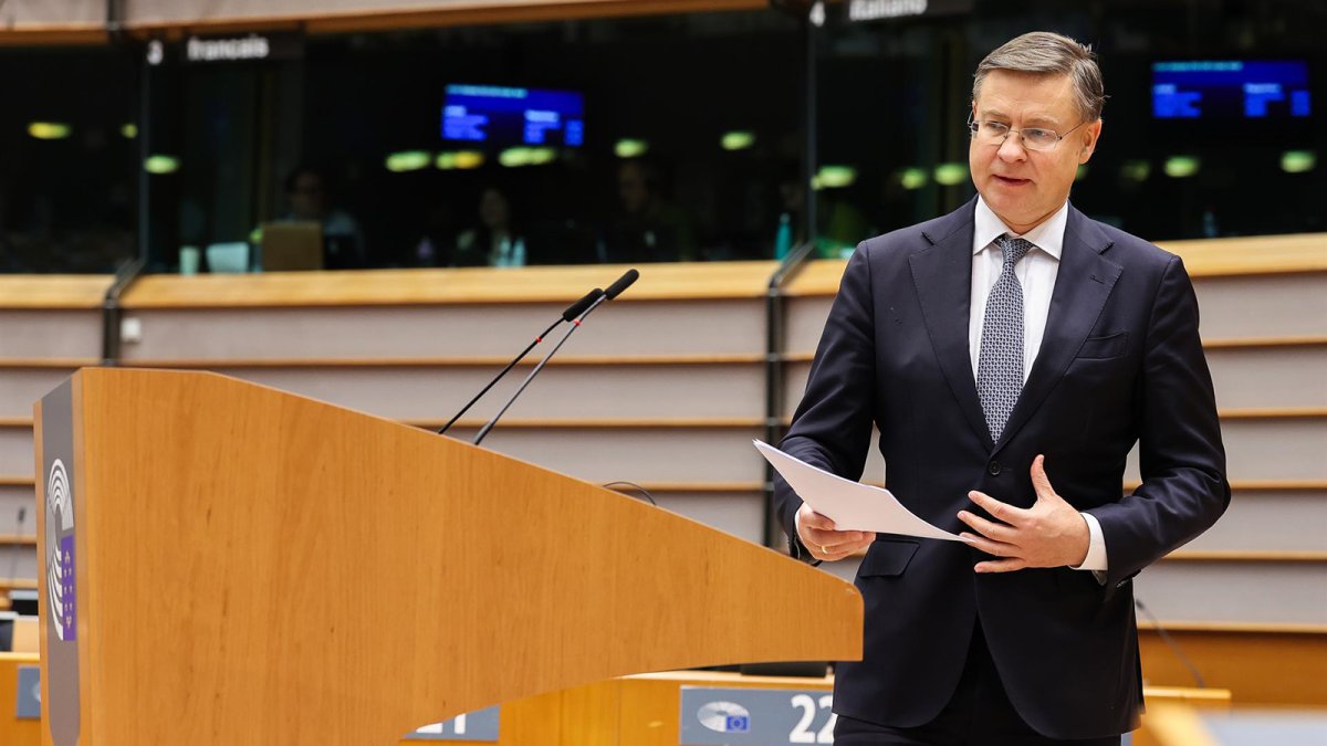 La CE pide a los países tener en cuenta el límite fiscal en las ayudas energéticas por la guerra