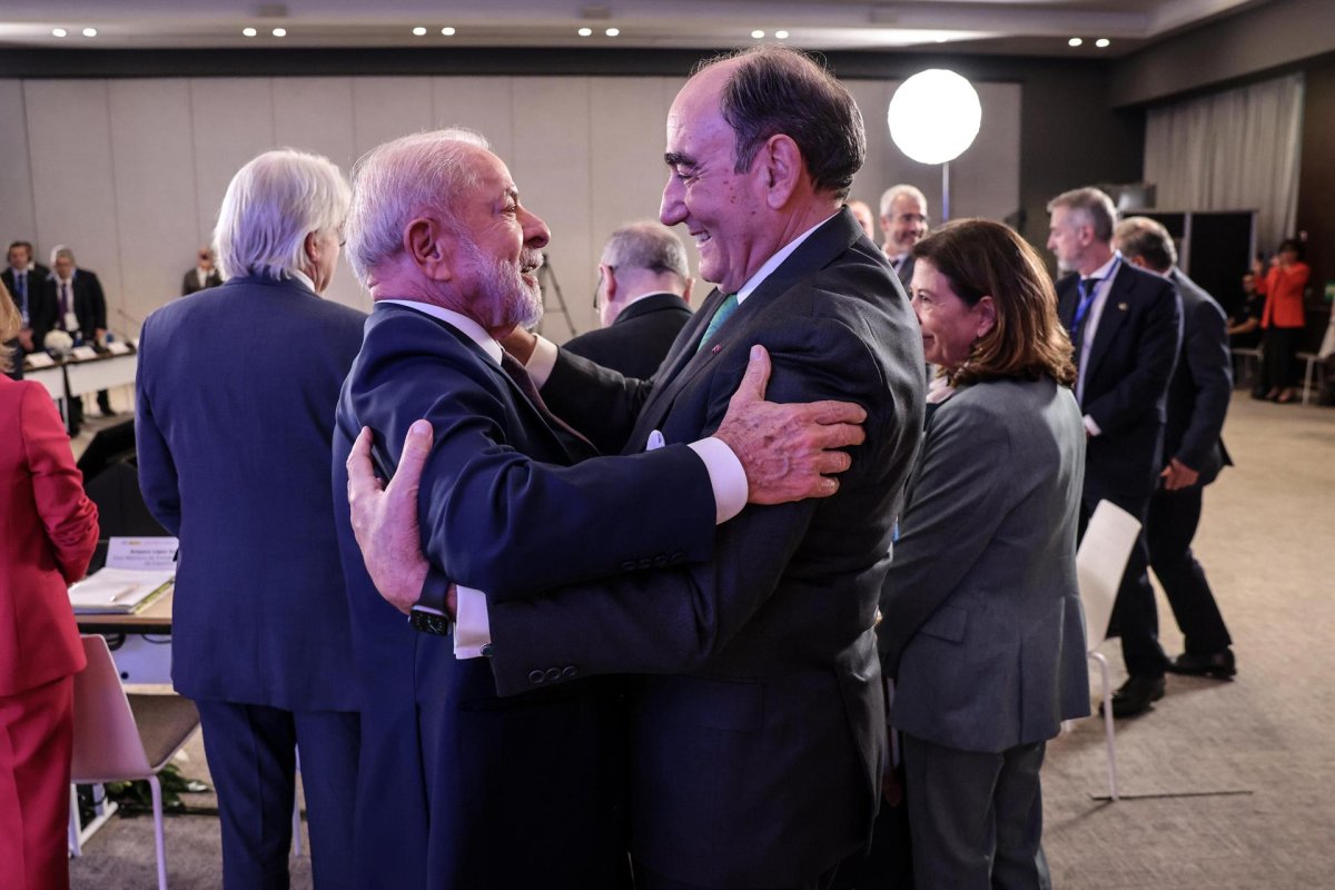 Galán (Iberdrola) reitera a Lula da Silva su compromiso con Brasil y anuncia nuevas inversiones