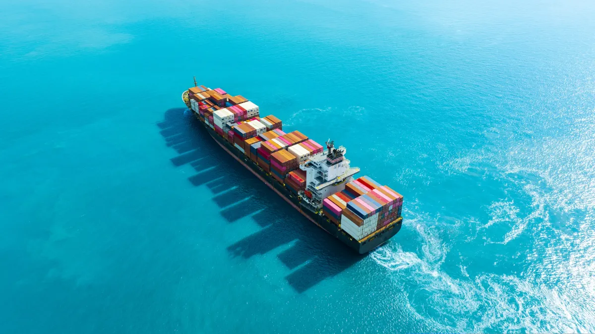 La crisis en la vía marítima de Oriente Medio pone en el punto de mira los combustibles alternativos para el transporte marítimo