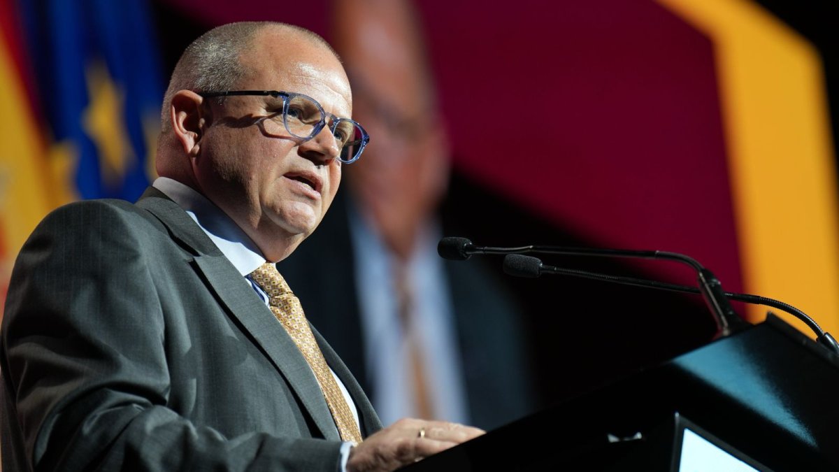 Al CEO de Vestas no le gusta el viaje de Sánchez a China