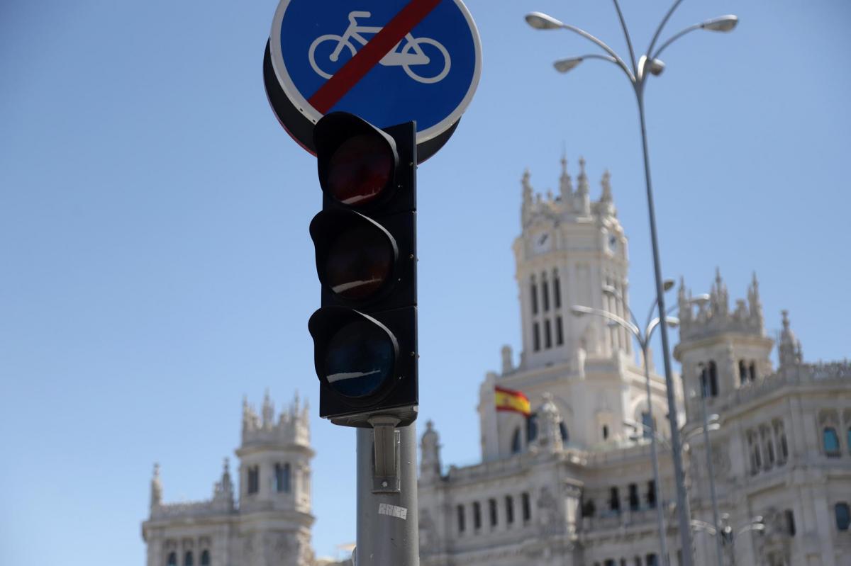 Primer aniversario del apagón: Arranca un laberinto de pleitos entre industria, aseguradoras y Estado