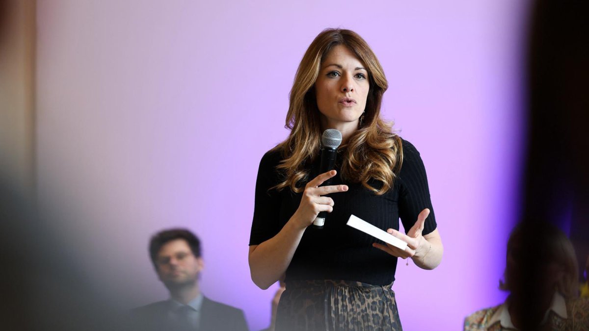 Francia aspira a reducir un 36% el consumo de petróleo antes de 2030 con su plan de electrificación