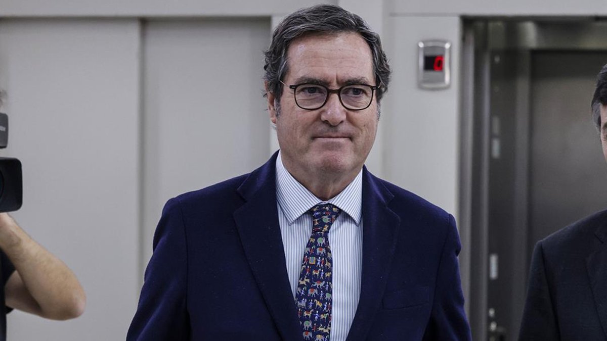 Garamendi (CEOE), ante el aniversario del apagón: "No tiene ningún sentido dar la espalda a la nuclear"