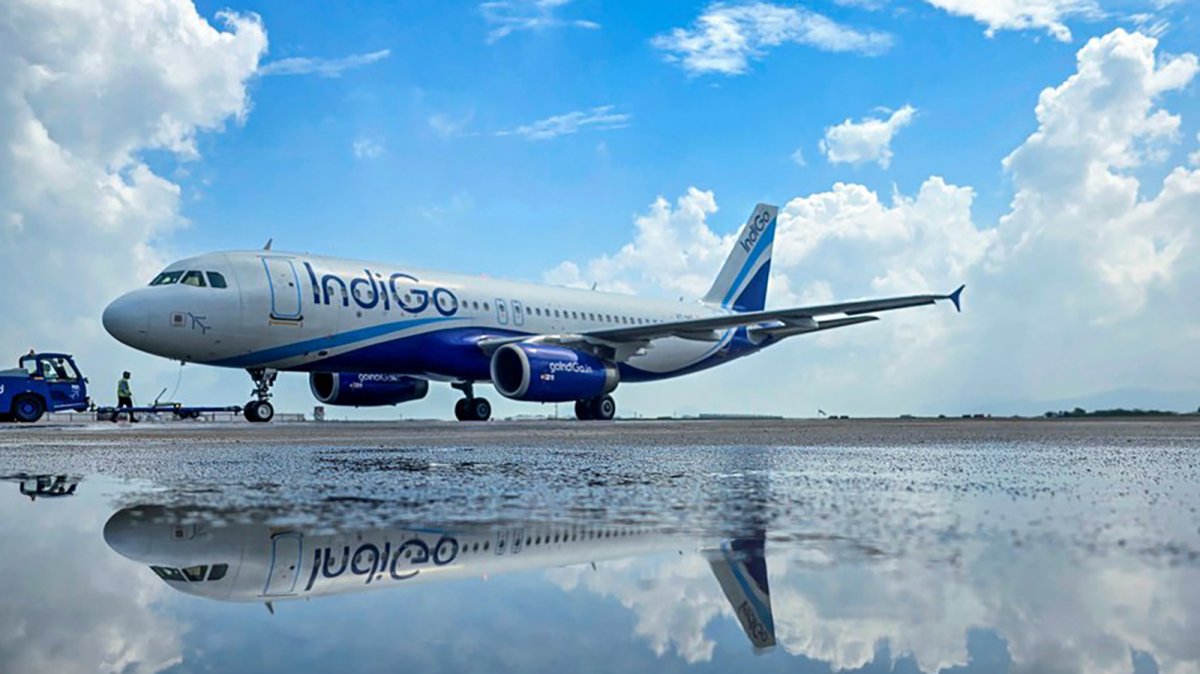 Las aerolíneas indias recortarán decenas de vuelos por el encarecimiento del combustible