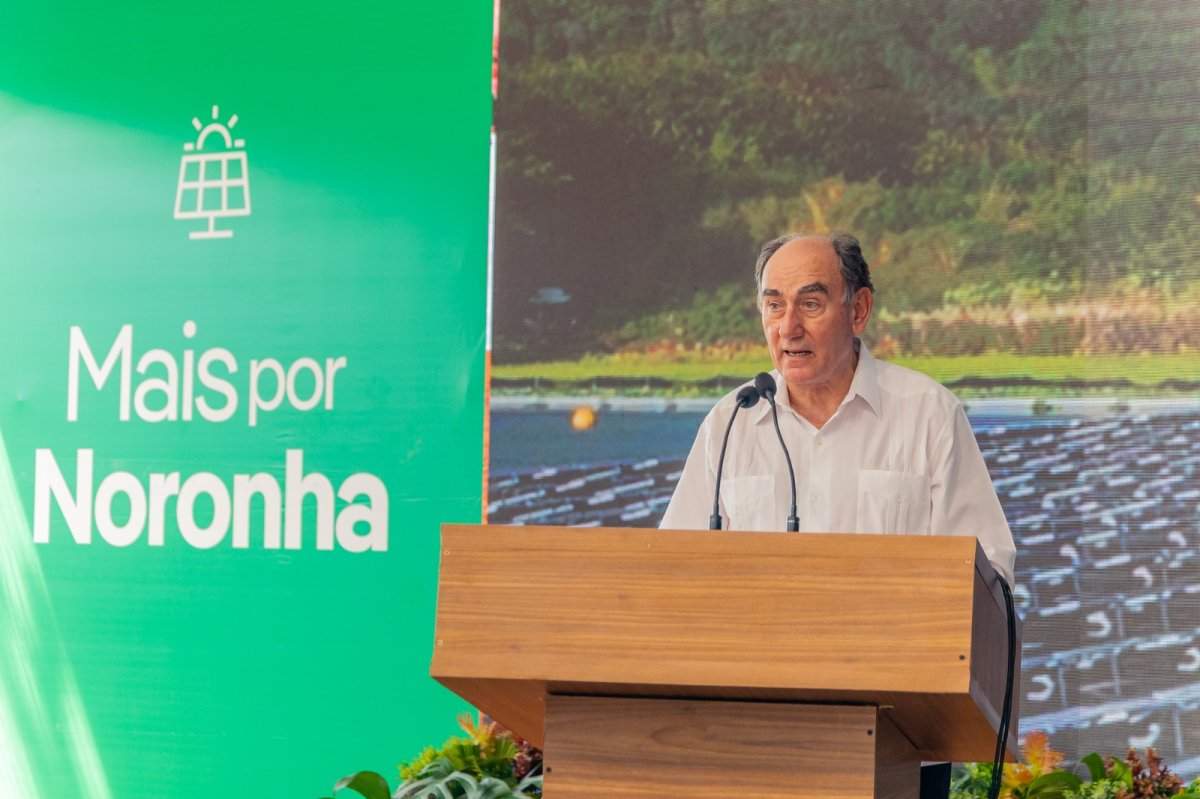 Iberdrola completa la primera fase del proyecto brasileño Noronha Verde, con 4.800 paneles solares instalados