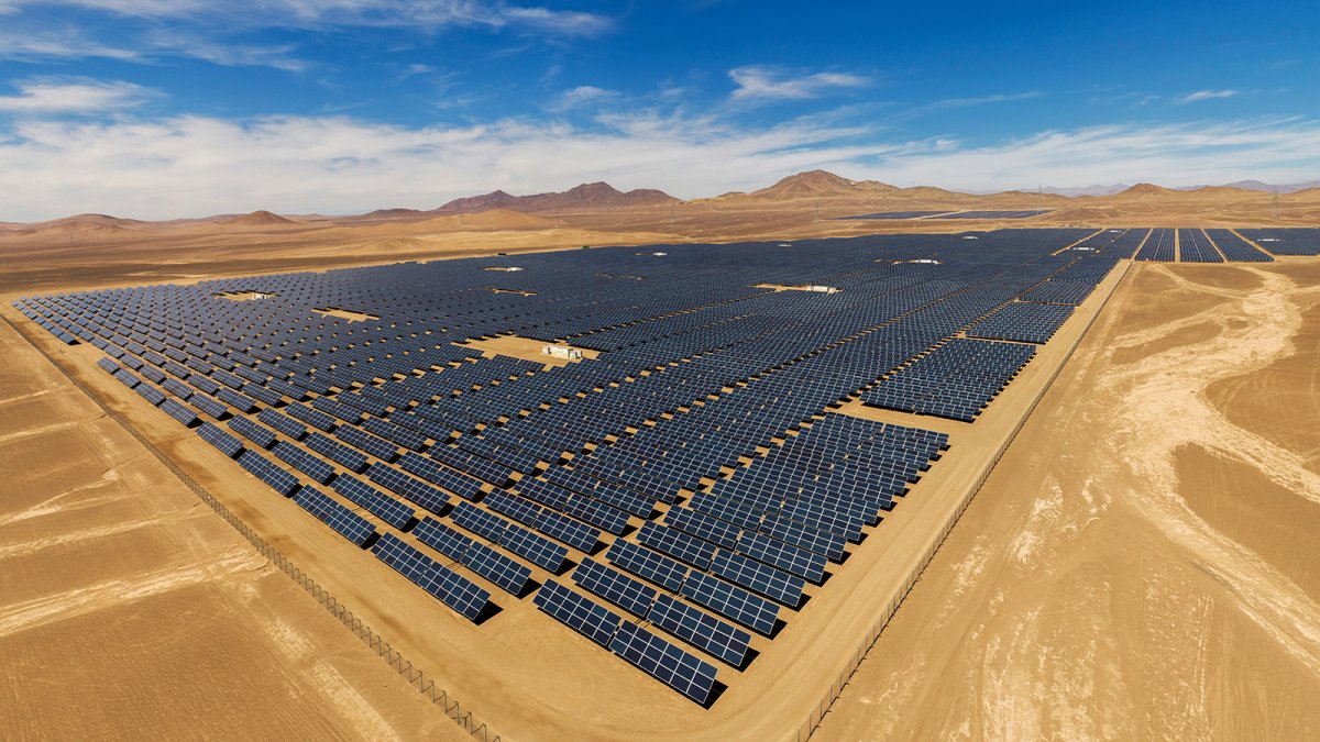 Enel compra siete plantas fotovoltaicas en Estados Unidos por 120,2 millones de euros