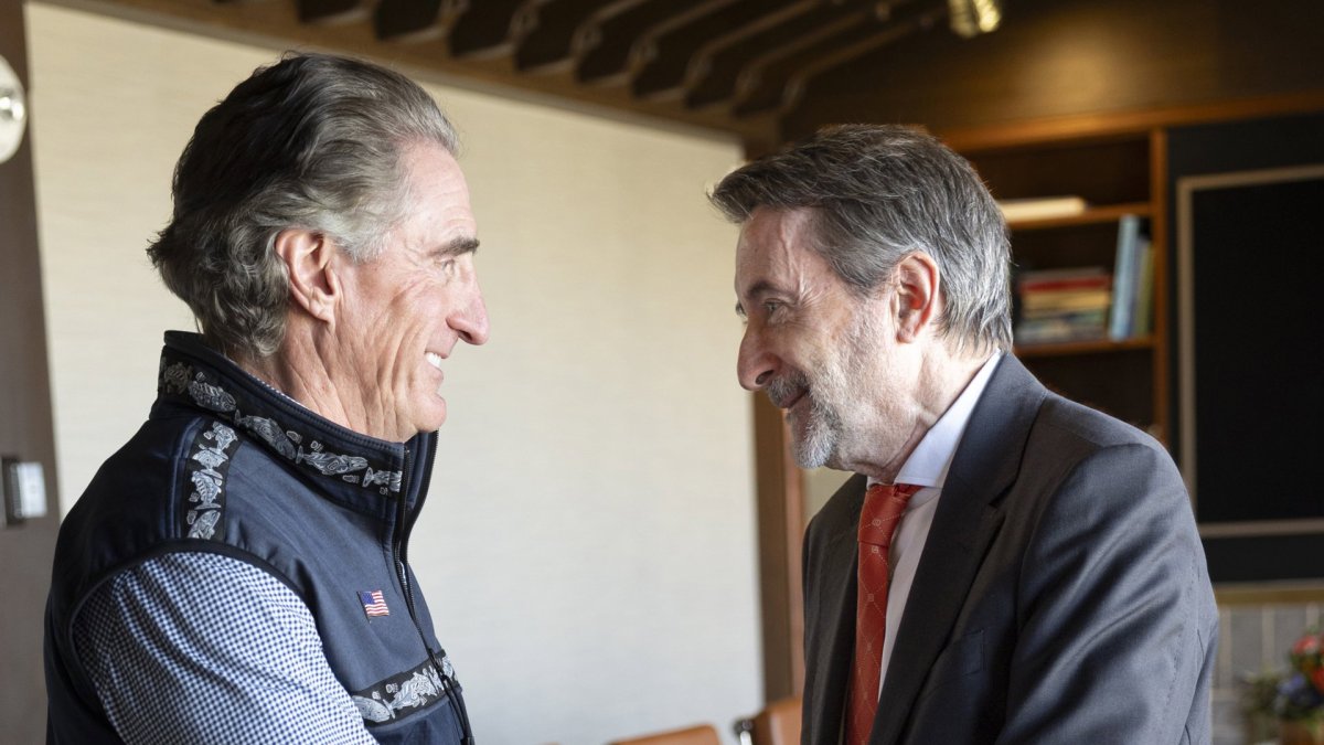 Imaz (Repsol) se reúne con el secretario de Interior de EEUU en el marco de una conferencia en Alaska