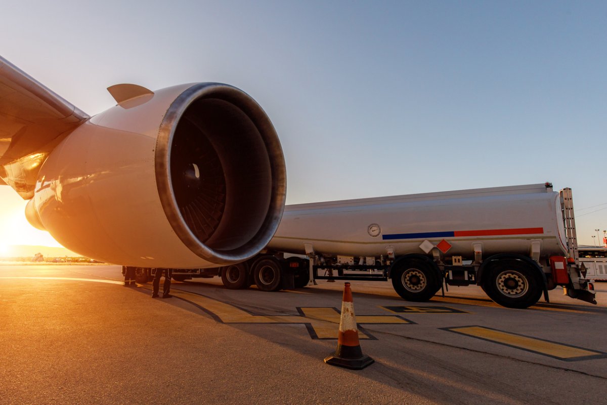 Un proyecto europeo dará una segunda vida al CO2 industrial como combustible sostenible para aviones y barcos