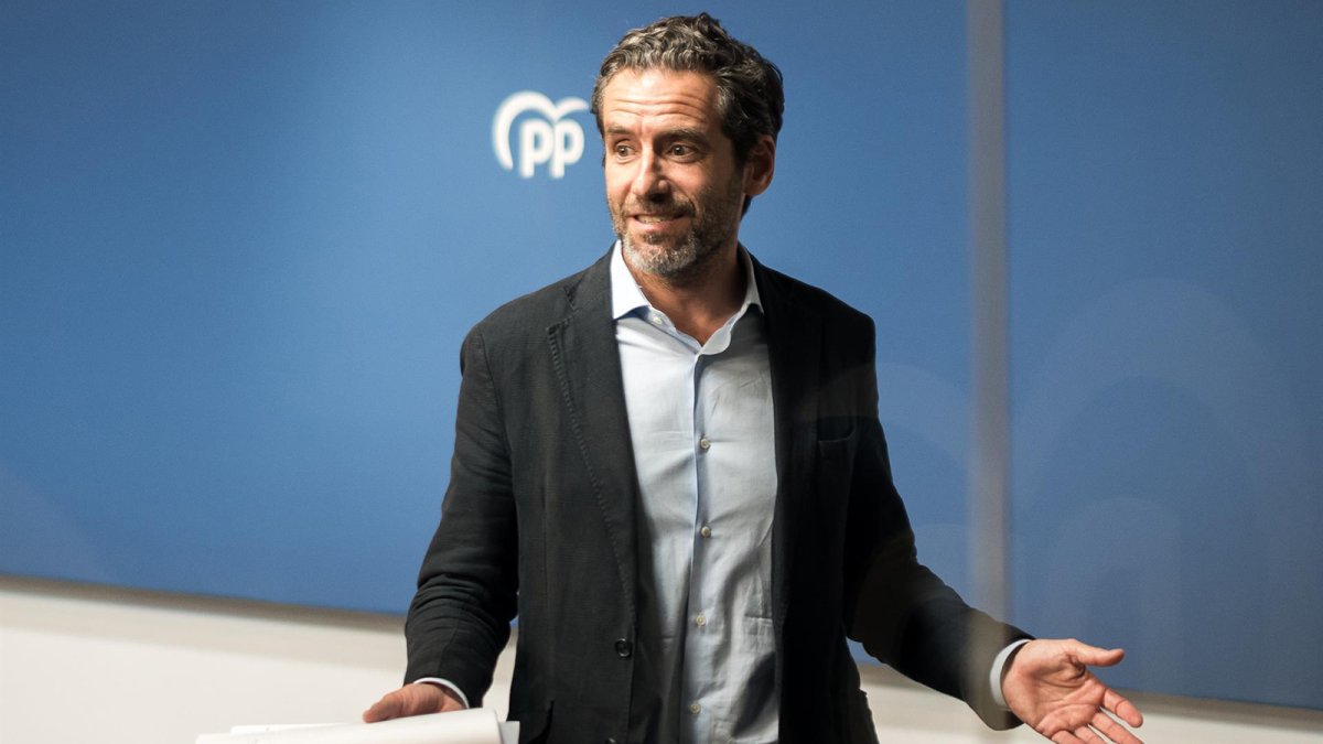 El PP pide al Gobierno que rectifique su "saqueo fiscal" y mantenga la rebaja fiscal a la luz y el gas