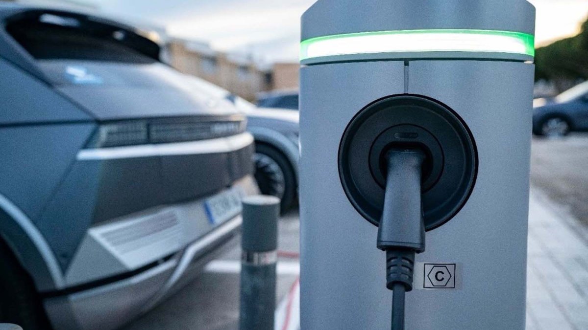 Las ventas de turismos electrificados de ocasión acumulan una subida del 47% hasta mayo