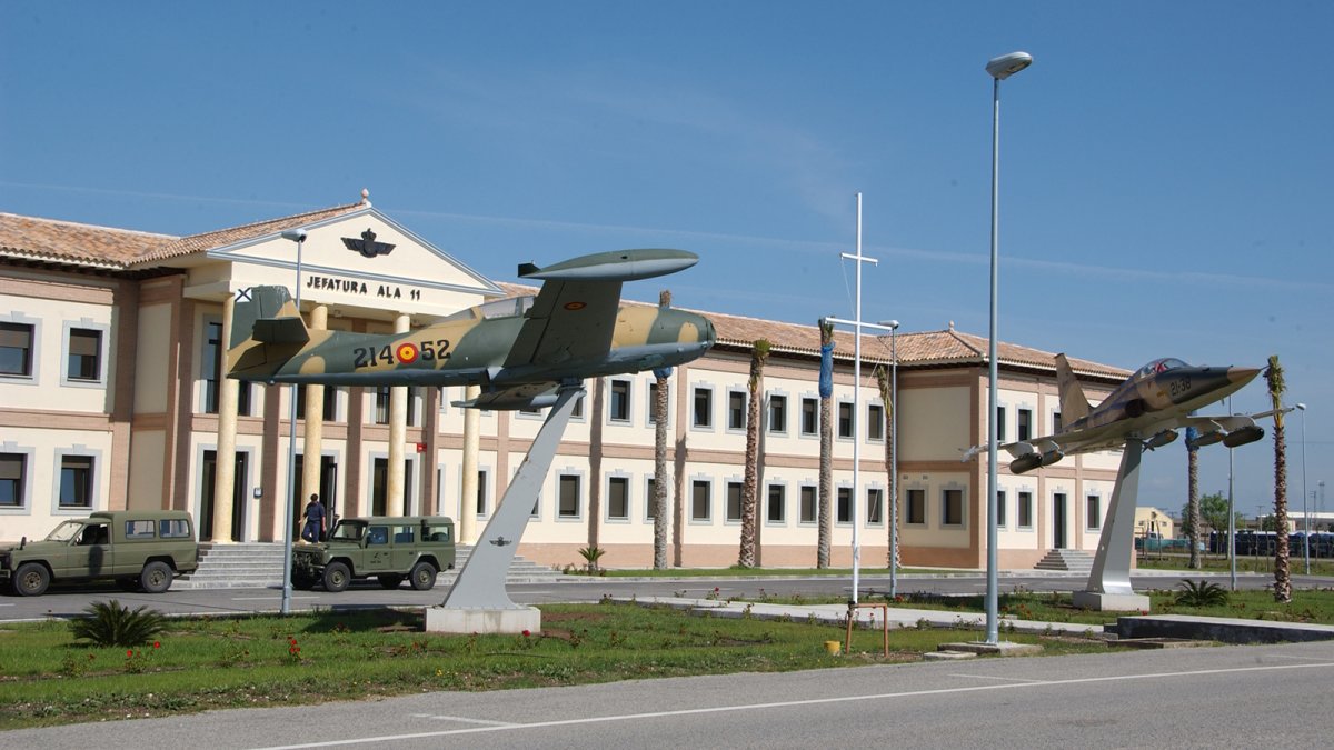 Adjudicadas por 1,4 millones obras de emergencia en la red eléctrica de la Base de Morón