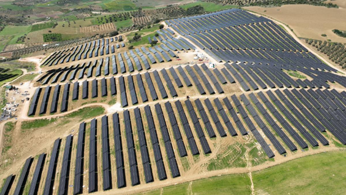 Greening vende una cartera de activos solares industriales en Estados Unidos