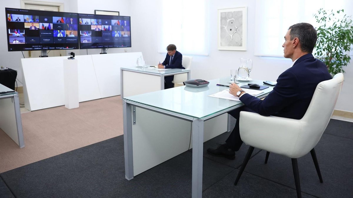 Sánchez defiende el mercado interior y la transición energética ante el Grupo de Amigos de la Competitividad
