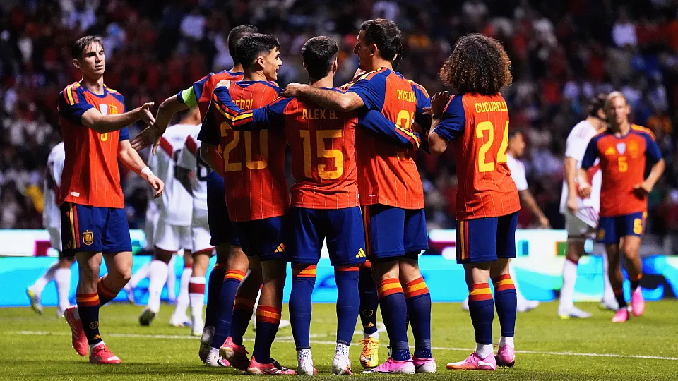 El fondo que va contra España por el impago de las renovables amenaza a la Selección Española en sus partidos del Mundial en EEUU
