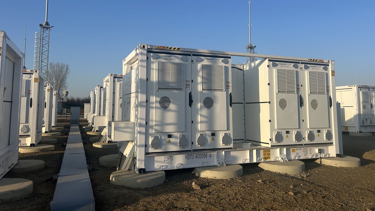 Greenvolt inaugura el mayor sistema de almacenamiento con baterías de Hungría