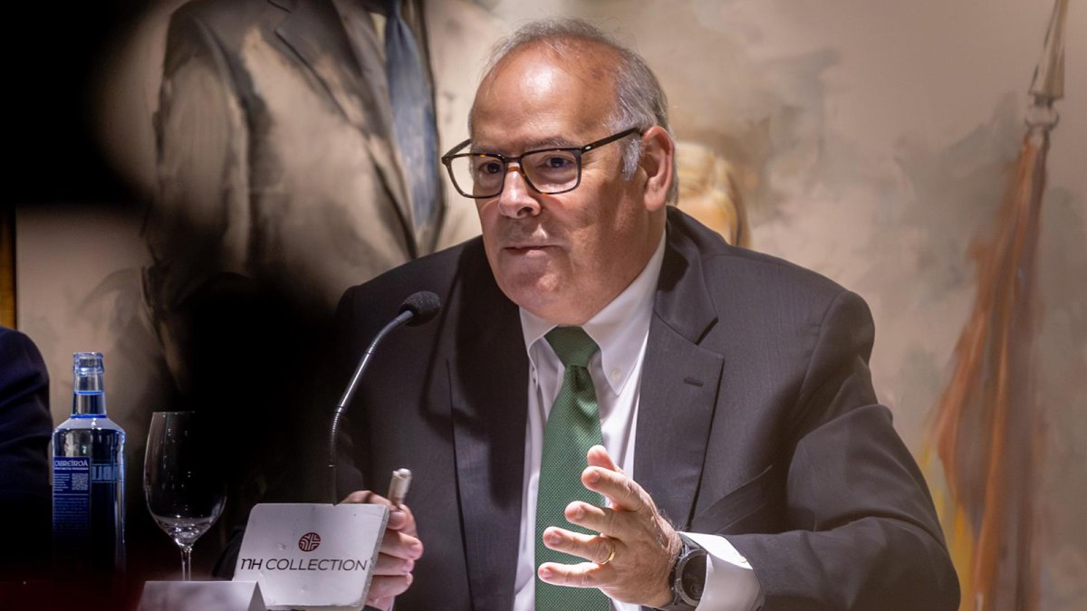 Ruiz-Tagle (Iberdrola) destaca la "resiliencia" de la electrificación ante los conflictos bélicos