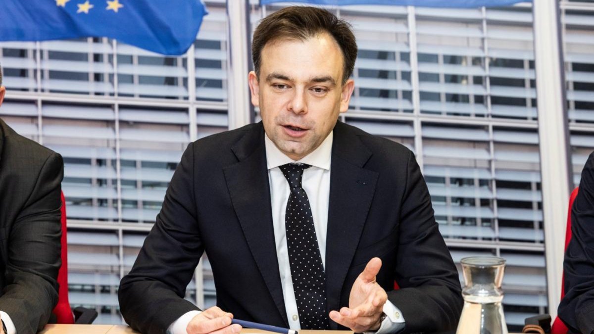 Polonia aprueba un impuesto adicional del 60% sobre los beneficios de las petroleras por la guerra de Irán
