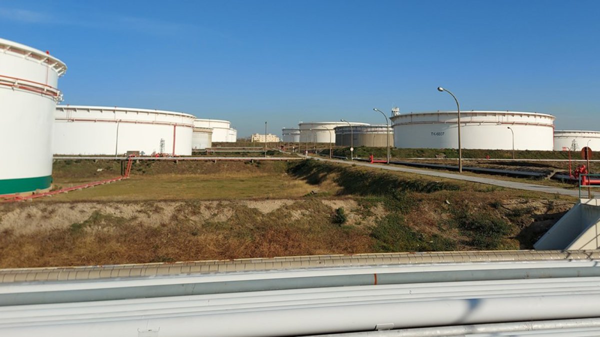 Los combustibles bajan en Portugal con descensos de hasta doce céntimos por litro