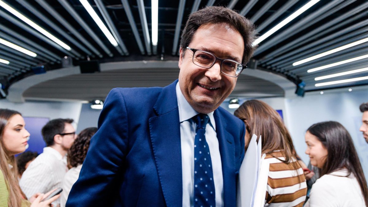 López asegura que la candidatura española para albergar una gigafactoría europea de IA "está lista"