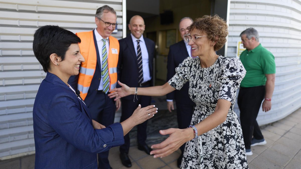 Chivite destaca que KWD invertirá más de 40 millones en el sector del coche eléctrico en Navarra
