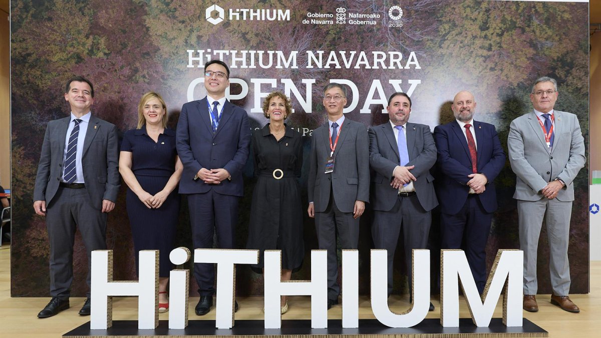 La china Hithium se presenta al ecosistema industrial navarro