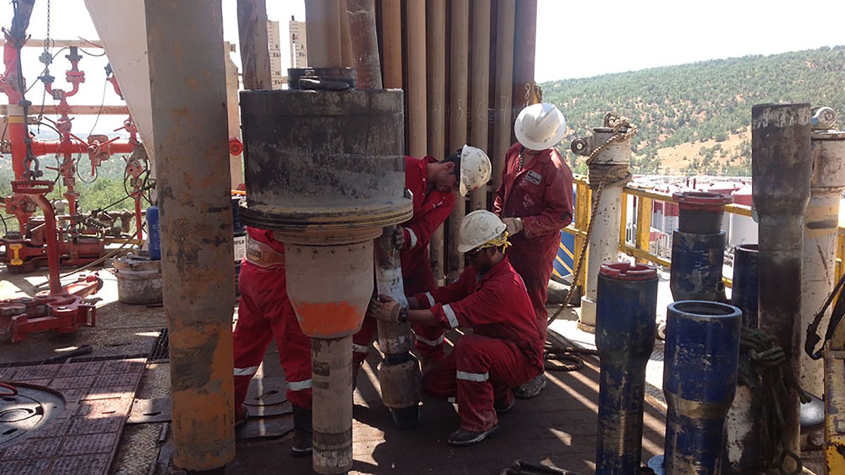 Trabajadores de HKN.