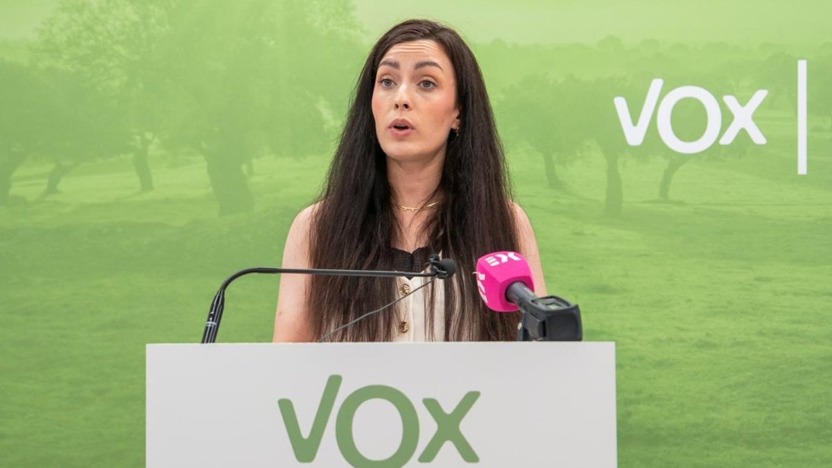 Vox dice que el Gobierno debe elegir entre "hacer caso a los expertos" sobre Almaraz o seguir con "fanatismo climático"