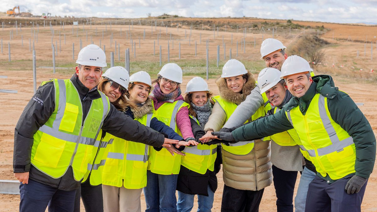 Redolada, el Fondo Comunitario de Energía impulsado por Microsoft y Zelestra y gestionado por ECODES, se pone en marcha en Aragón con un compromiso de inversión de 10 años