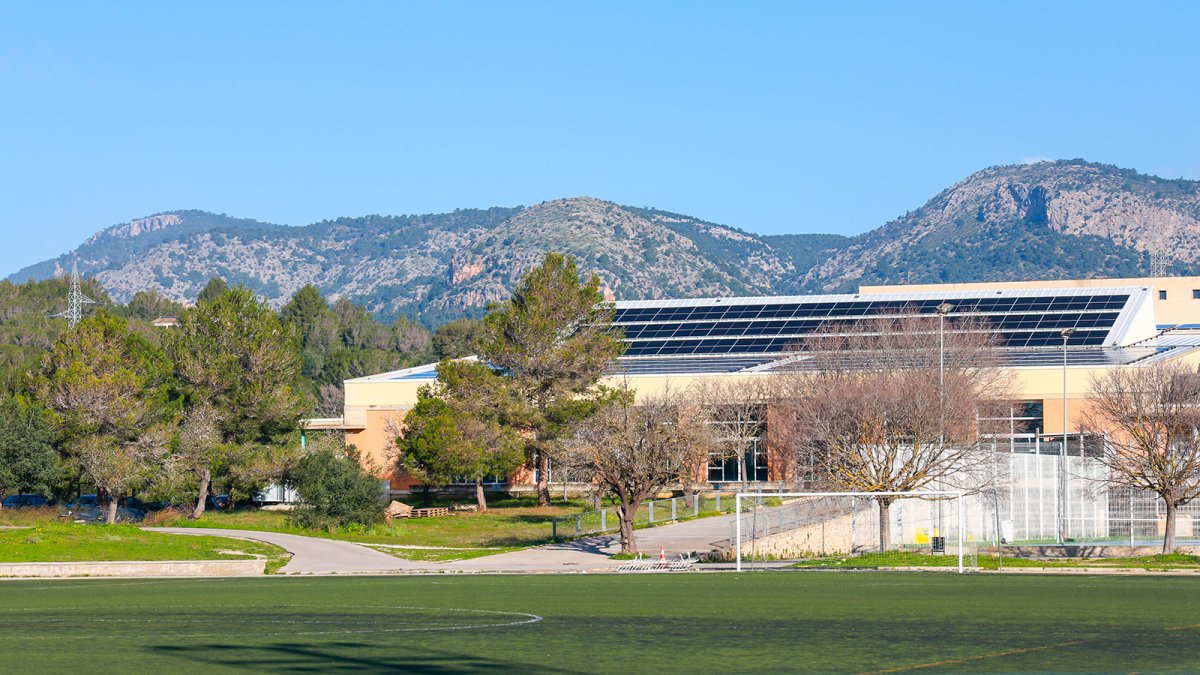 La UIB amplía su red fotovoltaica y avanza hacia el autoconsumo