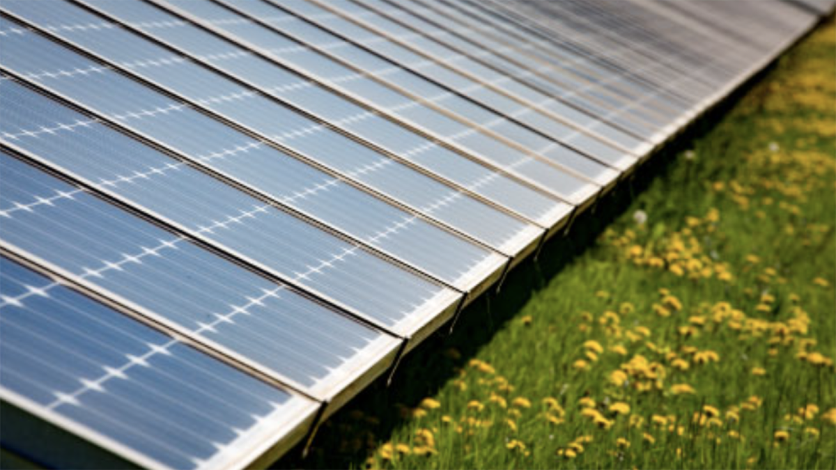 Sonnedix proyecta un módulo de baterías de 40 MW para hibridar su planta solar Los Frailes (Badajoz)