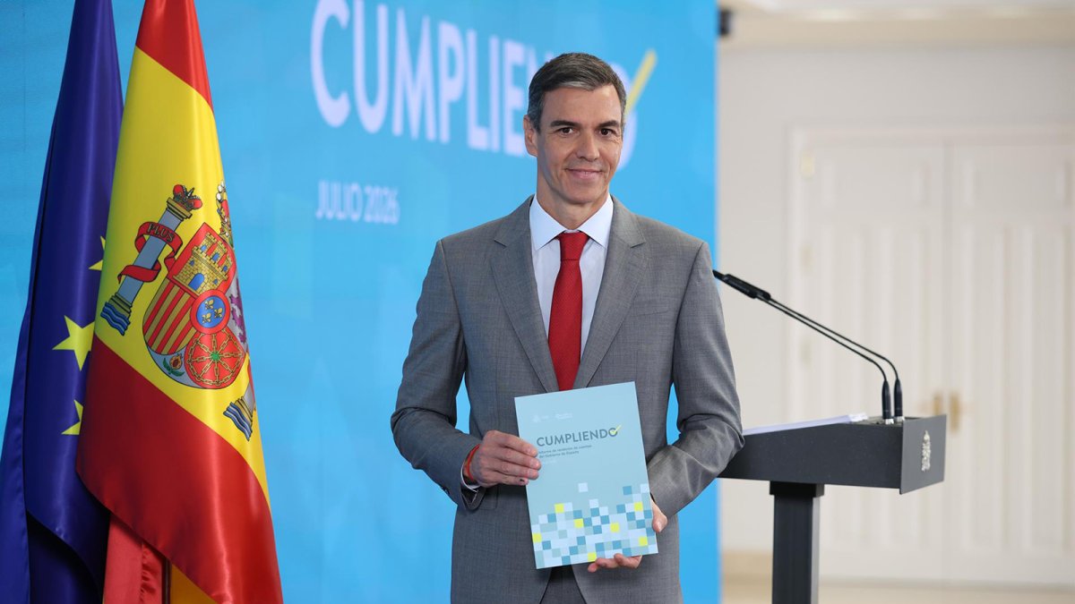  ⁠Pedro Sánchez: "La apuesta por las energías renovables ha hecho a España más competitiva y más resiliente"