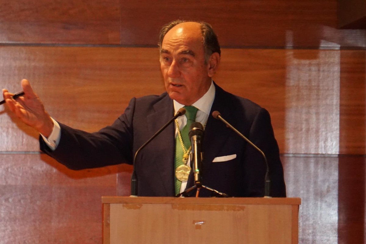 Galán (Iberdrola), Medalla de Oro de los Cursos de la Granda en reconocimiento a su trayectoria profesional