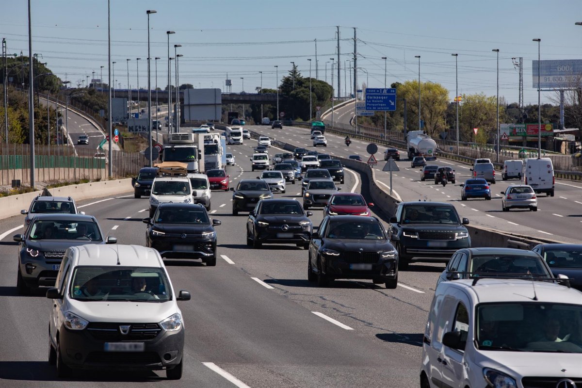 La edad media del parque automovilístico español vuelve a aumentar en 2025 hasta los 14,6 años