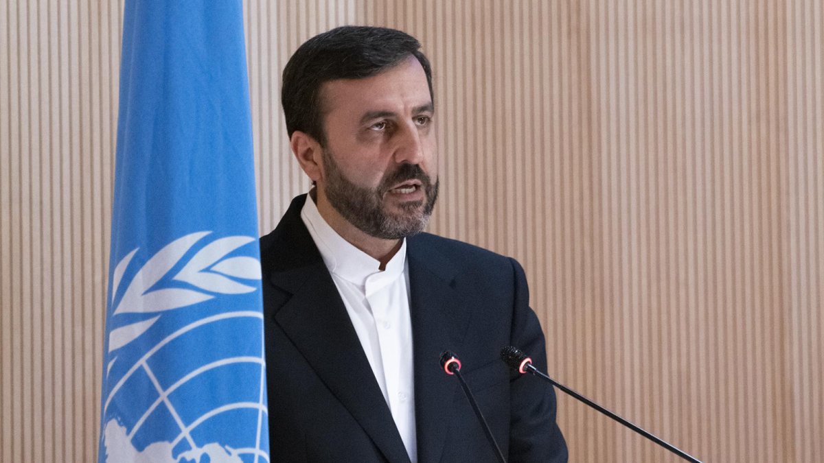 Irán aclara que su "plan por fases" con Omán sobre Ormuz no implica la apertura inmediata del Estrecho