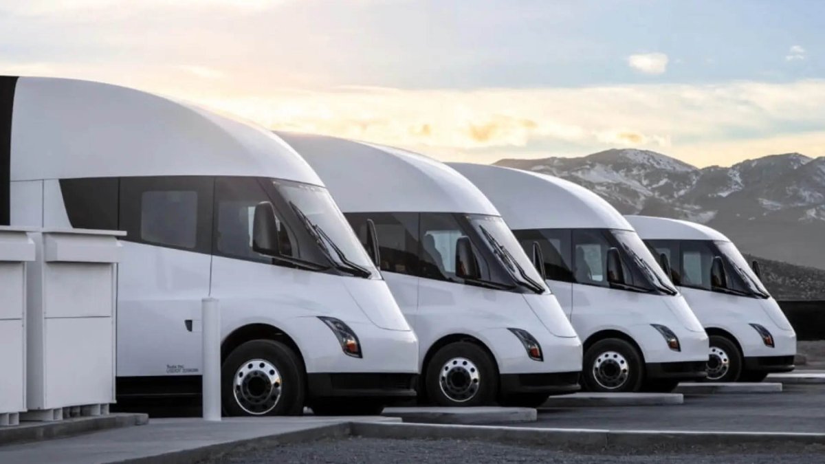 Europa se prepara para la llegada del Tesla Semi.