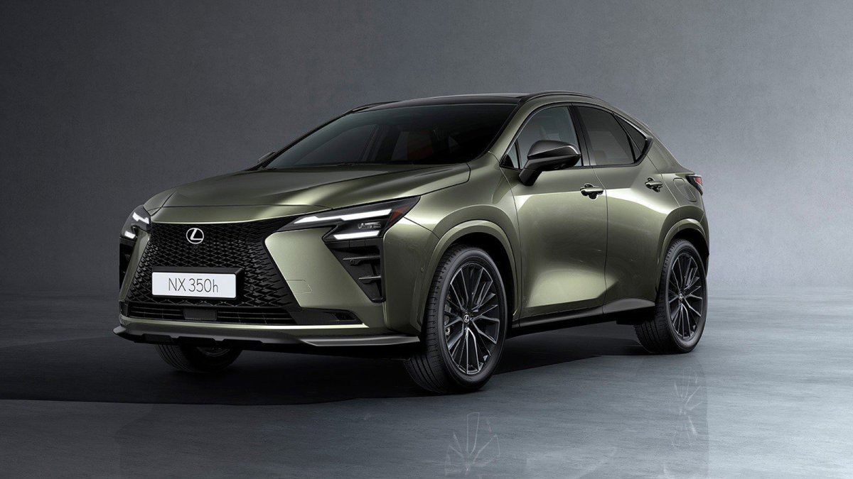 Lexus NX.