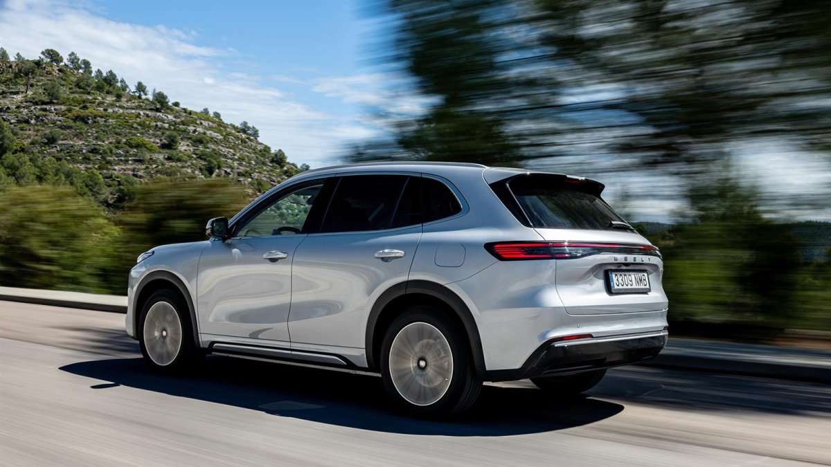 Geely supera las 270.000 unidades a nivel mundial en agosto, un 8% más, y triplica sus exportaciones