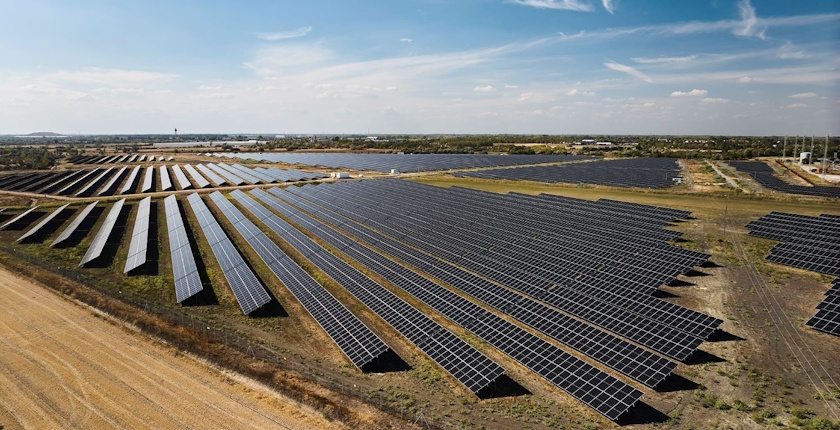 MOL Group amplía su cartera de energías renovables con un nuevo parque solar y una instalación de almacenamiento energético en Hungría