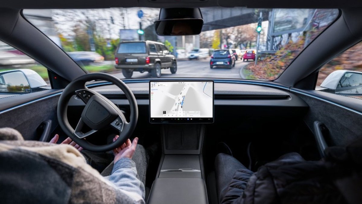 Bruselas debatirá la autorización del sistema FSD de Tesla para su uso en Europa