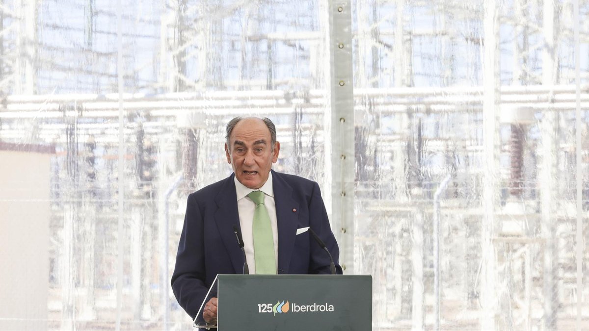 Iberdrola supera a BBVA y recupera el tercer puesto por capitalización bursátil del Ibex 35