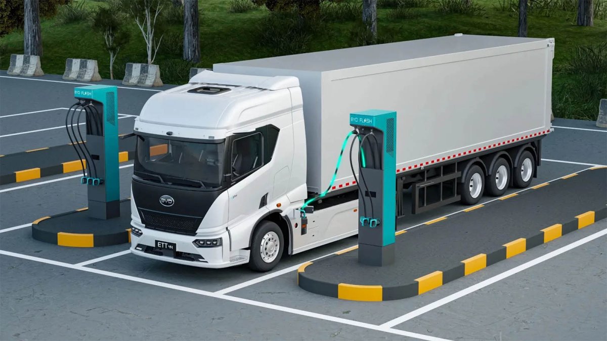 El diésel se encarece en todo el mundo y el camión eléctrico aprovecha el impulso