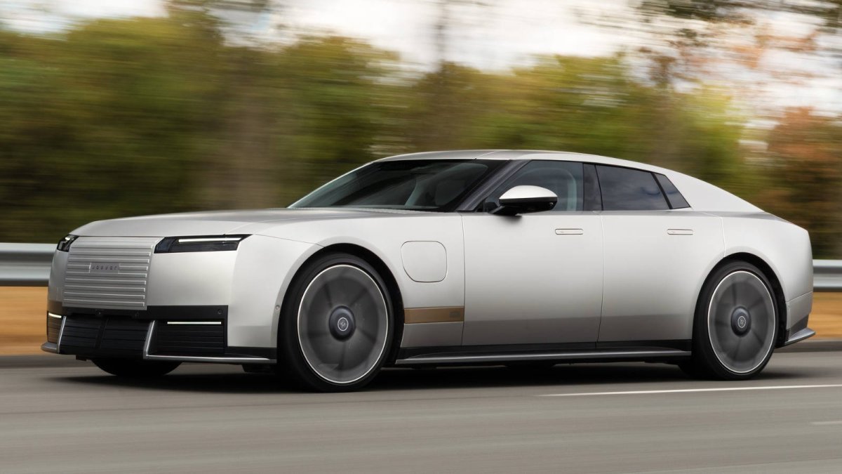 Jaguar rompe con todo: así es el Type 01 que abre una nueva era
