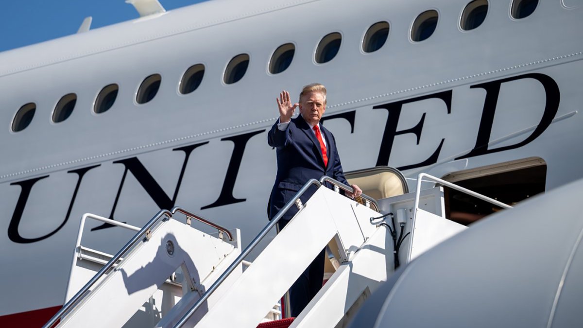 Trump defiende su acuerdo con Rusia sobre el diésel: "No lo están liberando para nosotros, sino para el mundo"