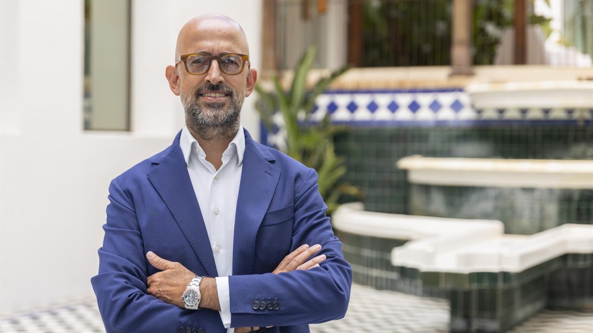 Leapmotor afirma que "claramente" fabricará más vehículos en España: "El B10 es solo el comienzo"