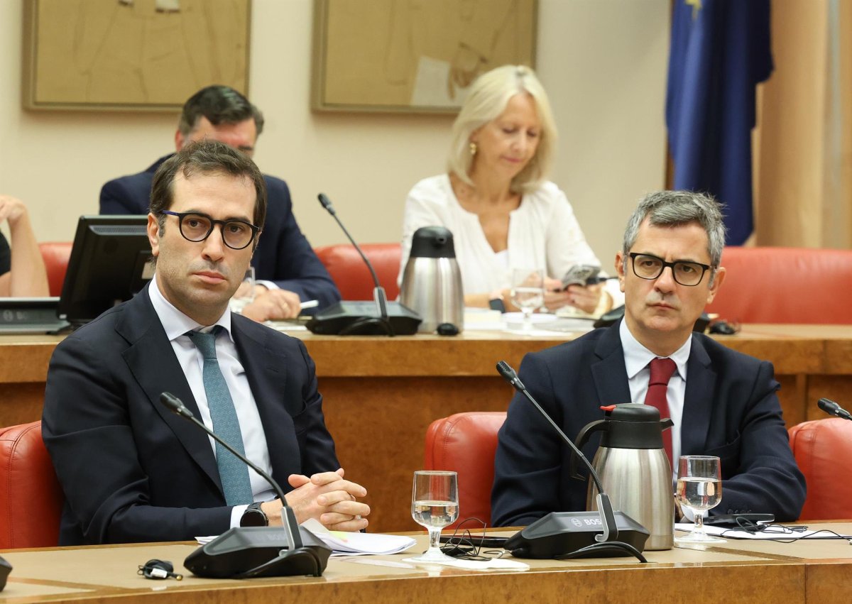El decreto con ayudas fiscales al combustible consigue el aval del Congreso, con Vox en contra