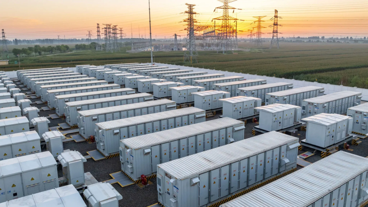 Las tarifas de acceso a la red eléctrica para las baterías en Bélgica casi se duplicarán de aquí a 2035