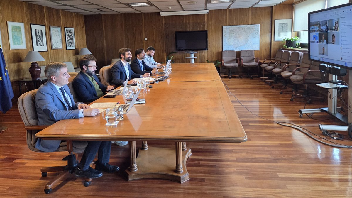 El Ejecutivo creará 26 nuevos parques de subestaciones eléctricas y más líneas en Canarias