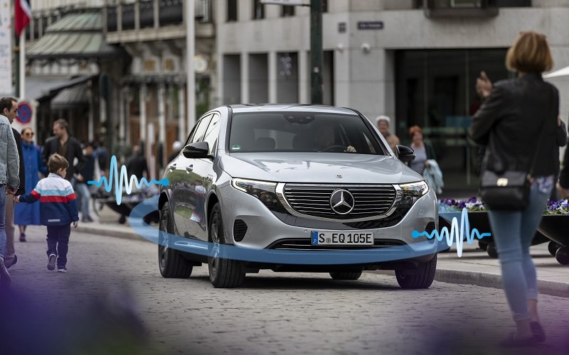 Mercedes-Benz Plug-In Hybride und Elektrofahrzeuge sind mit Soundgeneratoren ausgestattet. 

Mercedes-Benz plug-in hybrids and electric models are equipped with sound generators.