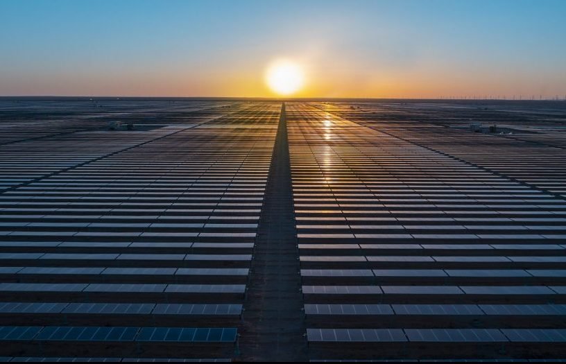 Planta fotovoltaica de Sakaka en Arabia Saudita de Acwa Power